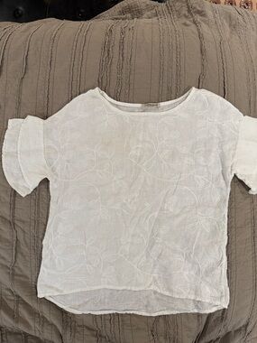 Valentina 100% Linen made in Italy White Embroidered Short-Sleeve Blouse